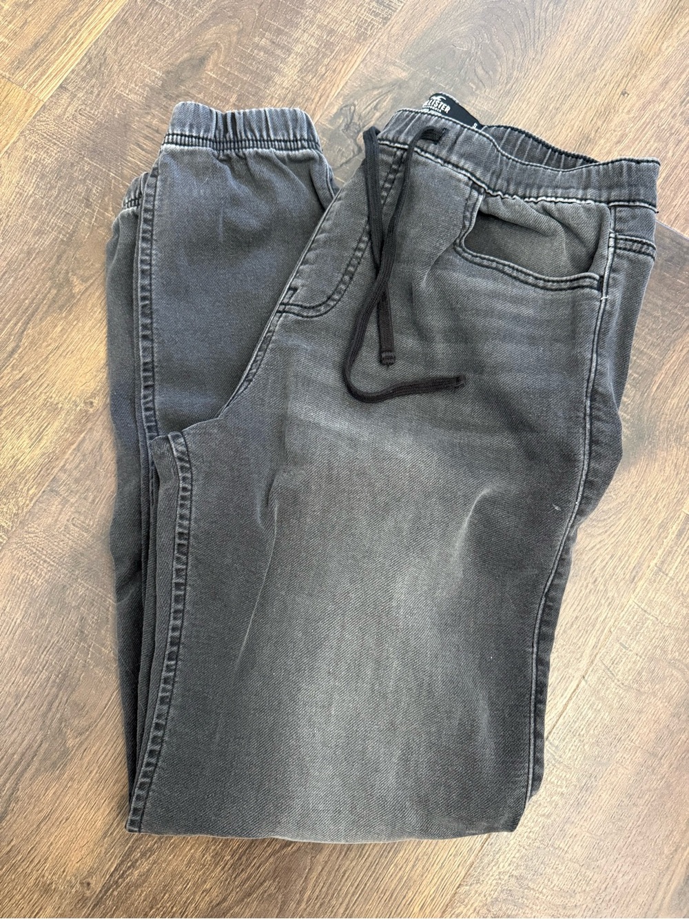 Hollister Women’s Relaxed Jogger Pants Charcoal Gray Washed Size Small